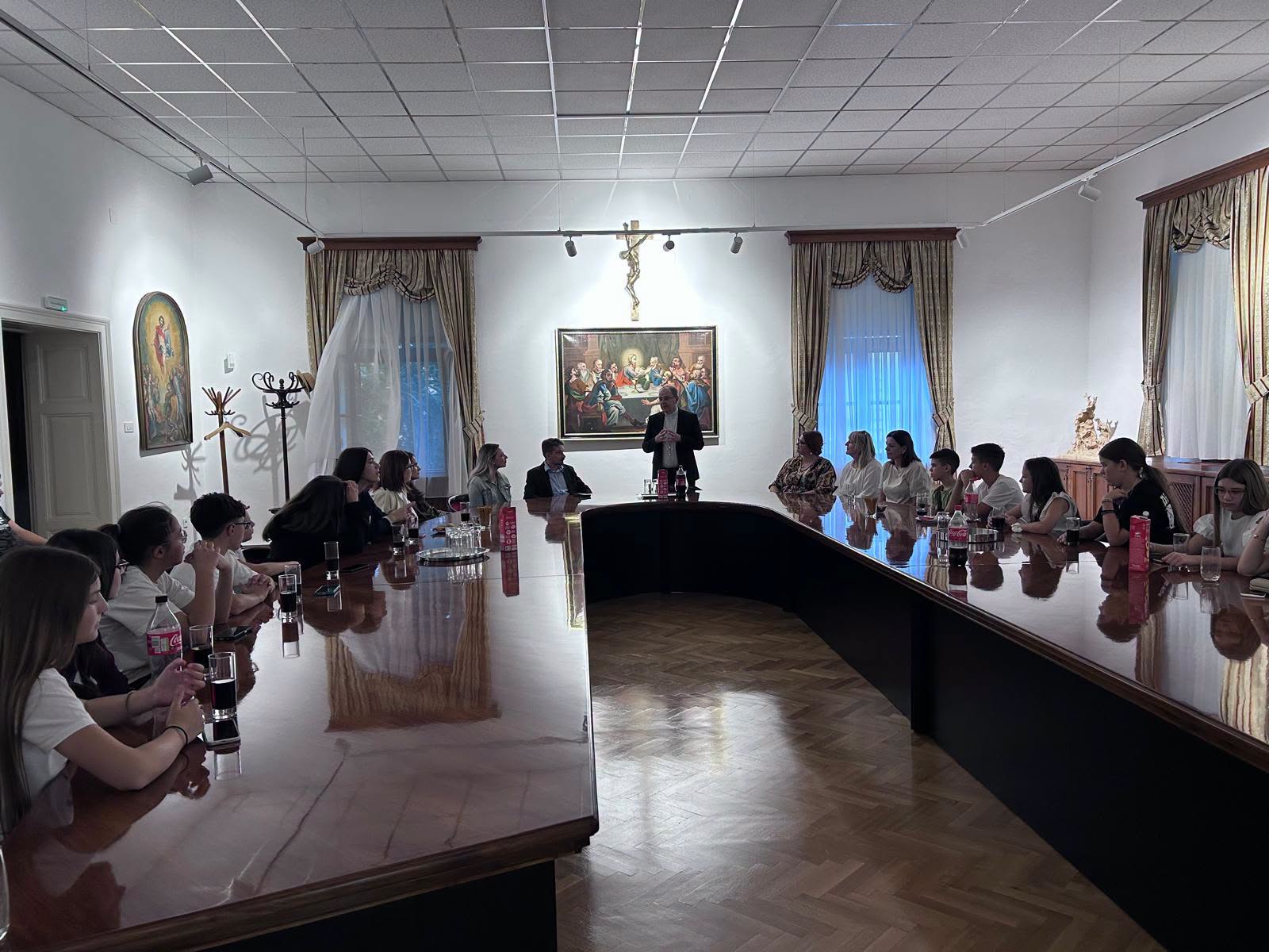 Djeca-glumci kršćanskog kazališta u Sračincu posjetila Varaždin